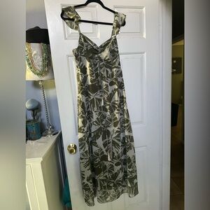 NWT lined green and ivory dress, size M/L ptp 18 no stretch, side zipper